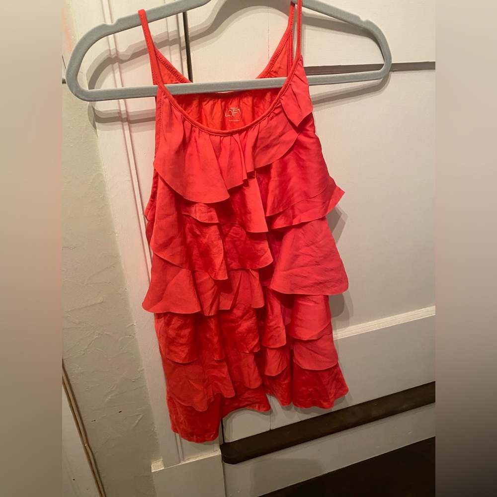 Ruffled tank top